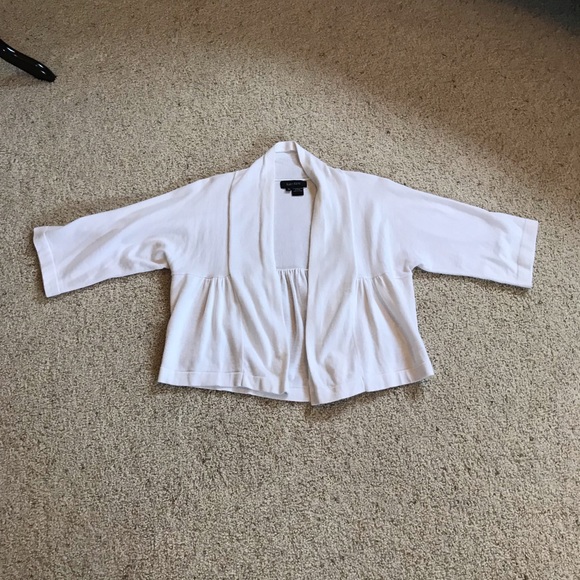 Karen Kane, White Shrug Carigan - Picture 5 of 7